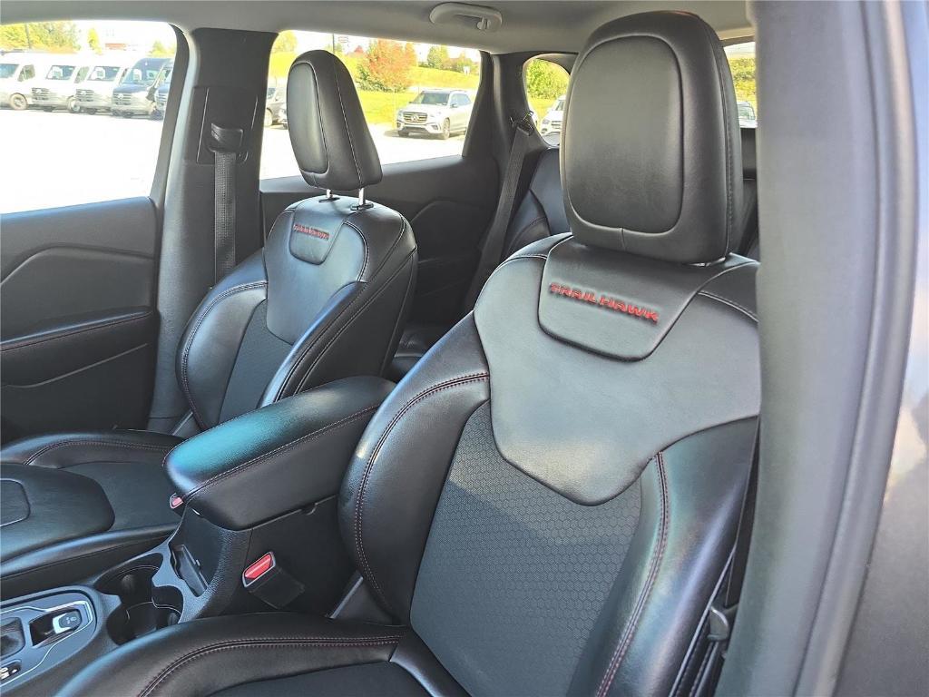 used 2021 Jeep Cherokee car, priced at $18,988