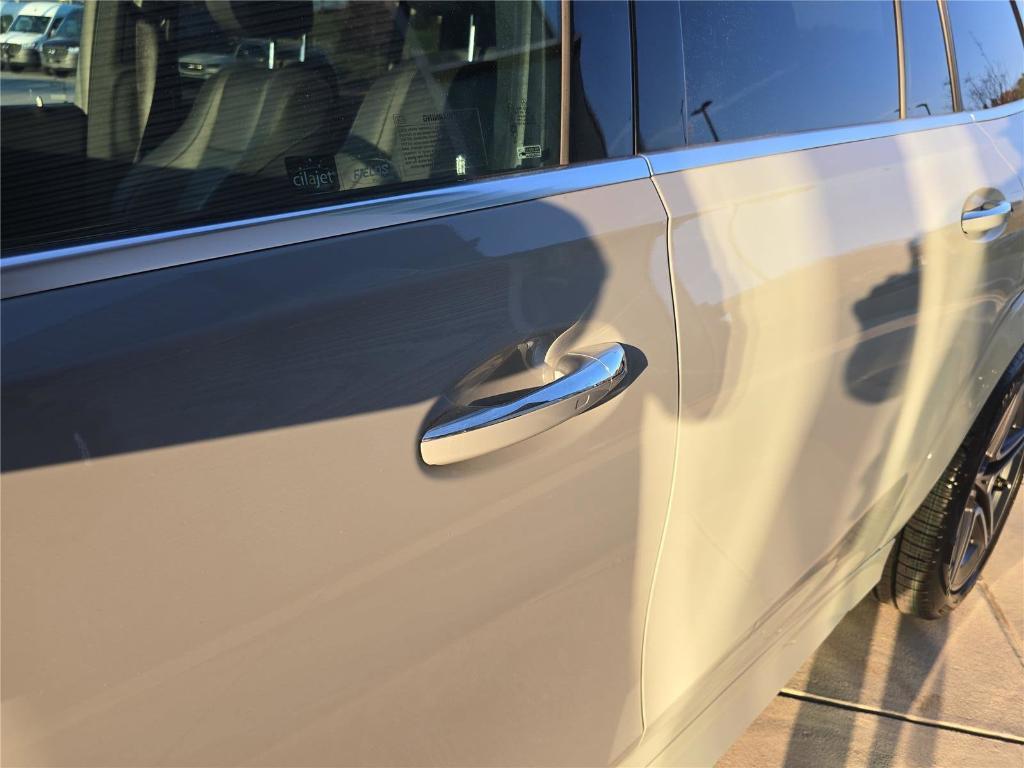 used 2024 Mercedes-Benz GLS 450 car, priced at $79,099