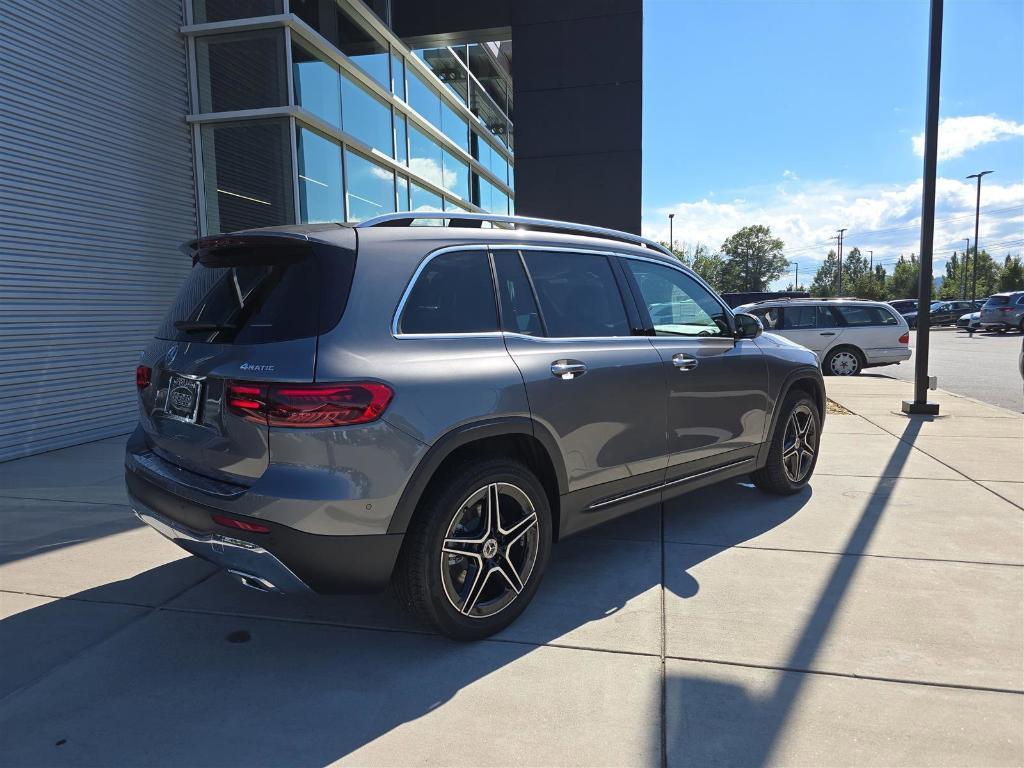 new 2026 Mercedes-Benz GLB 250 car, priced at $52,565