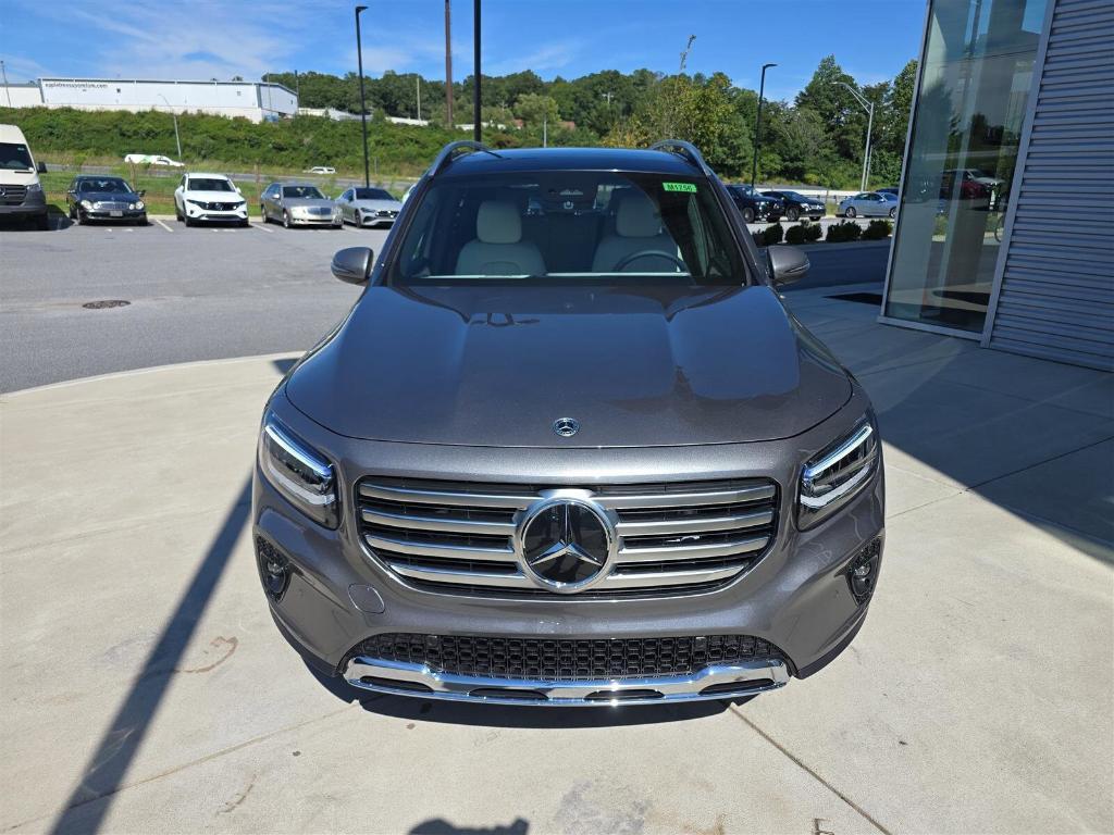 new 2026 Mercedes-Benz GLB 250 car, priced at $52,565