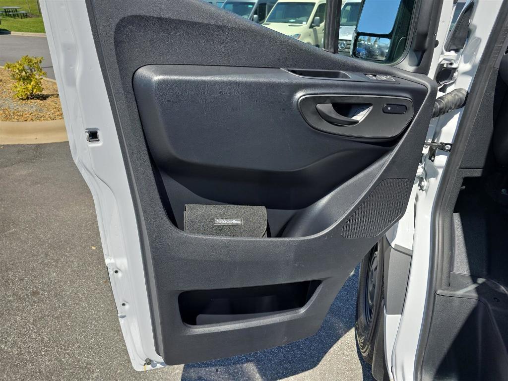 new 2025 Mercedes-Benz Sprinter 2500 car, priced at $58,979