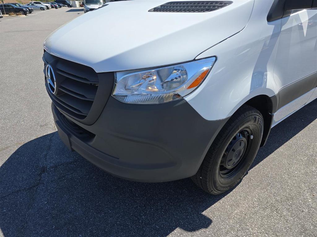 new 2025 Mercedes-Benz Sprinter 2500 car, priced at $58,979