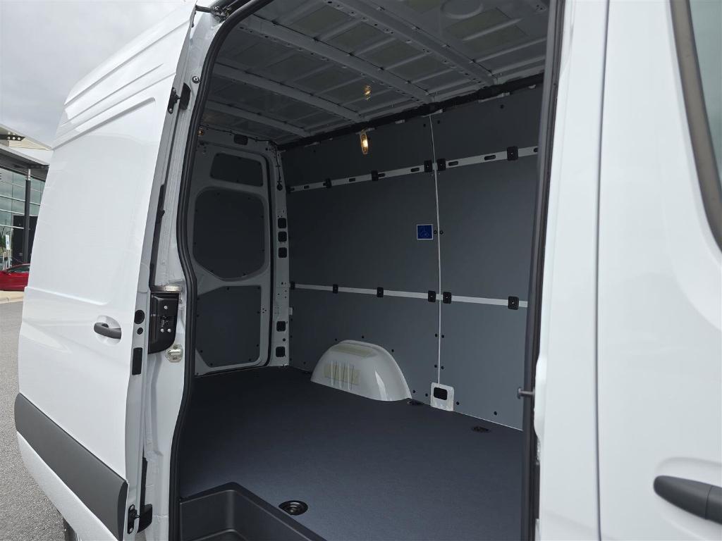 new 2025 Mercedes-Benz Sprinter 2500 car, priced at $66,011