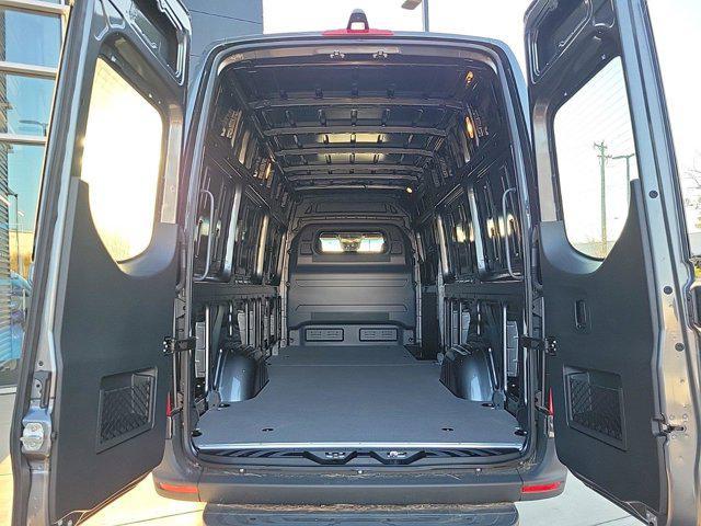 new 2024 Mercedes-Benz Sprinter 2500 car, priced at $89,647