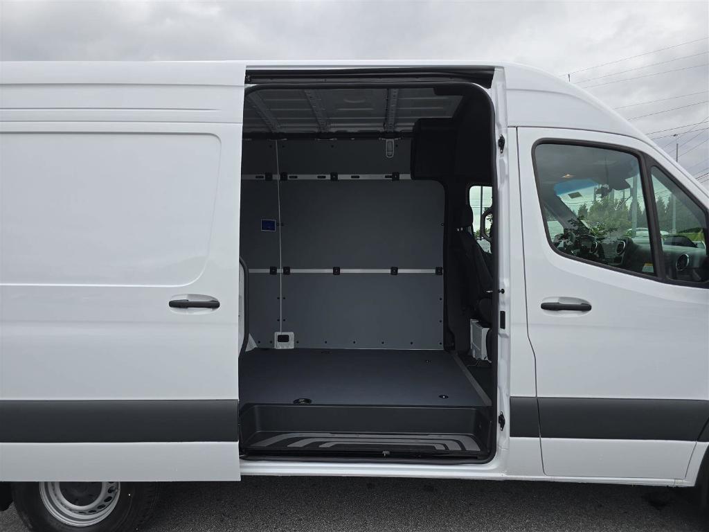 new 2025 Mercedes-Benz Sprinter 2500 car, priced at $66,011