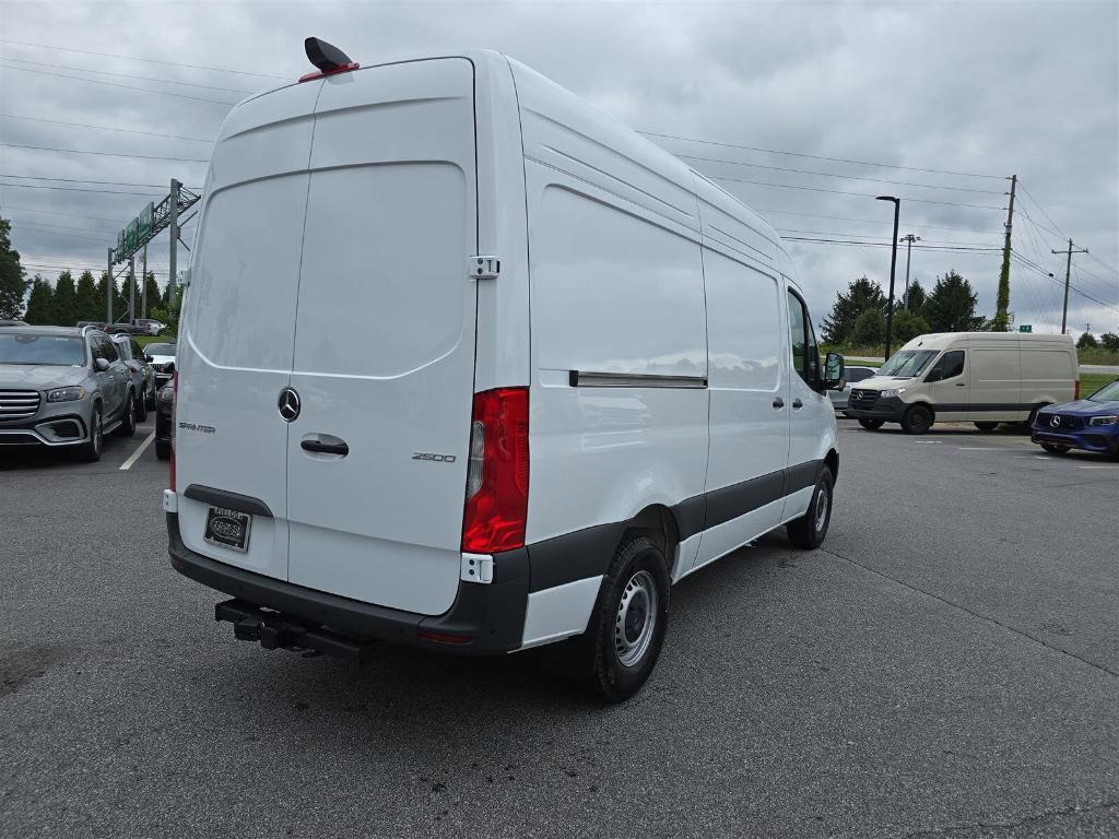 new 2025 Mercedes-Benz Sprinter 2500 car, priced at $66,011