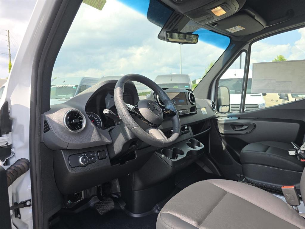 new 2025 Mercedes-Benz Sprinter 2500 car, priced at $66,011