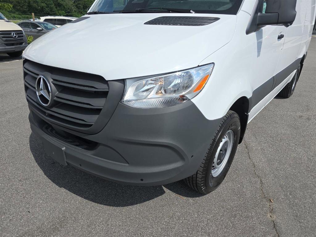 new 2025 Mercedes-Benz Sprinter 2500 car, priced at $66,011