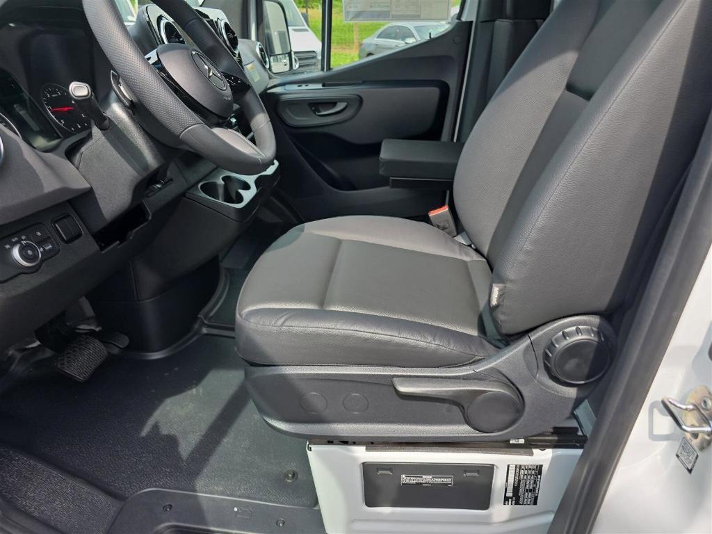 new 2025 Mercedes-Benz Sprinter 2500 car, priced at $71,502