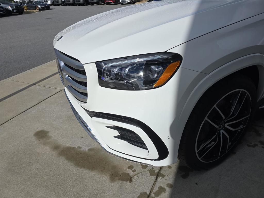 new 2026 Mercedes-Benz GLS 450 car
