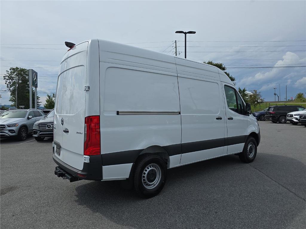 new 2025 Mercedes-Benz Sprinter 2500 car, priced at $66,011