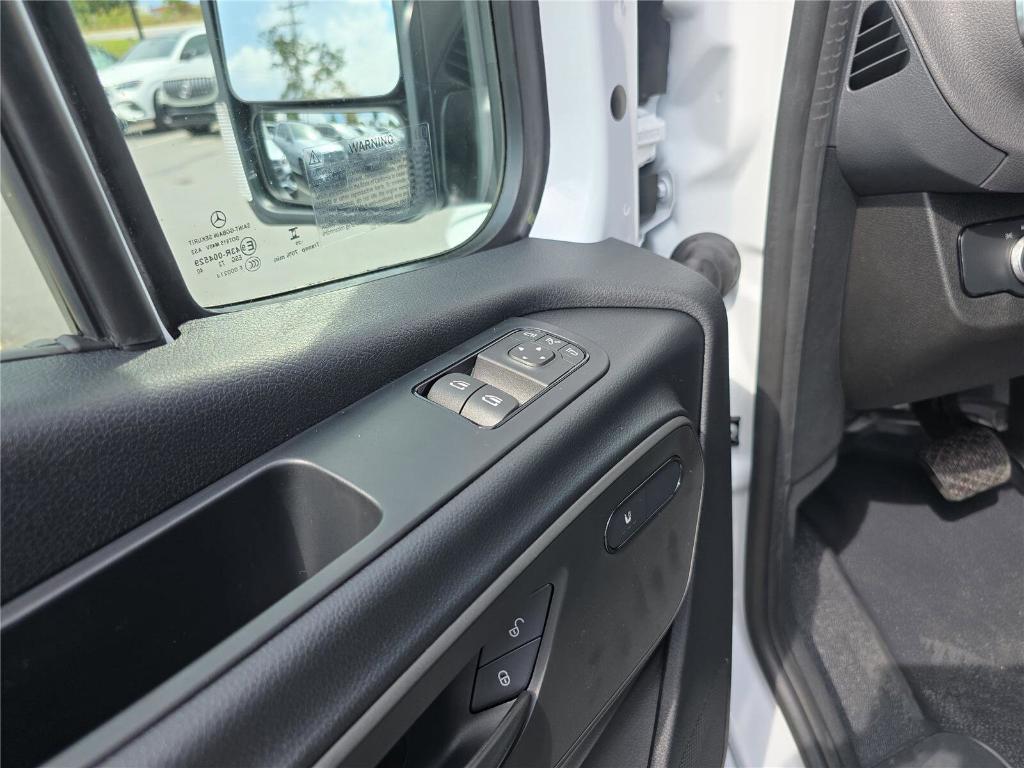 new 2025 Mercedes-Benz Sprinter 2500 car, priced at $66,011
