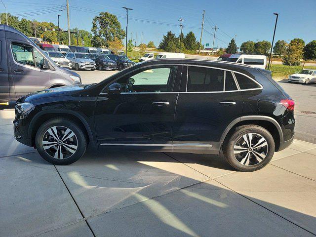 new 2025 Mercedes-Benz GLA 250 car, priced at $47,930