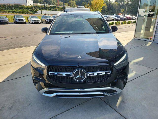 new 2025 Mercedes-Benz GLA 250 car, priced at $47,930