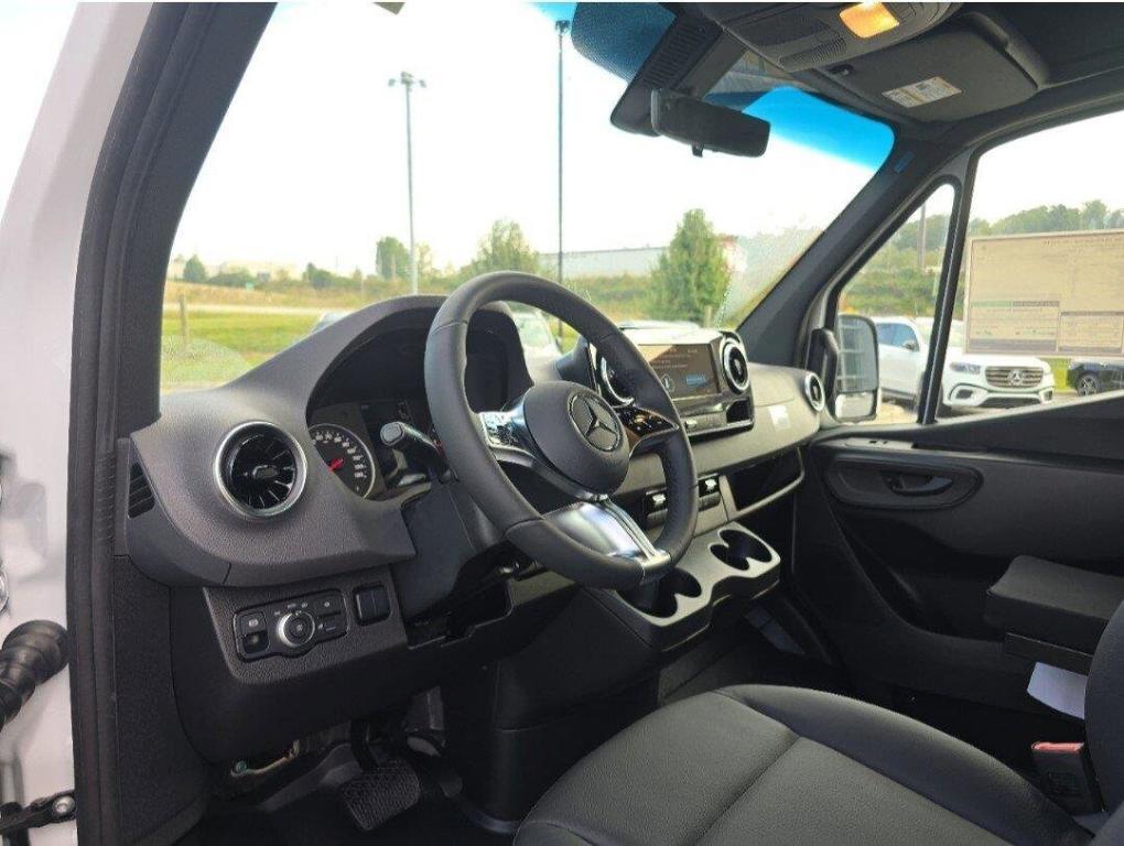 new 2026 Mercedes-Benz Sprinter 2500 car, priced at $70,486