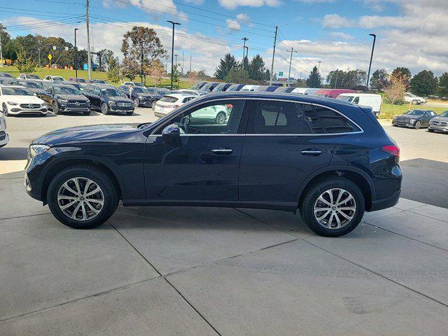 new 2024 Mercedes-Benz GLC 300 car, priced at $56,745