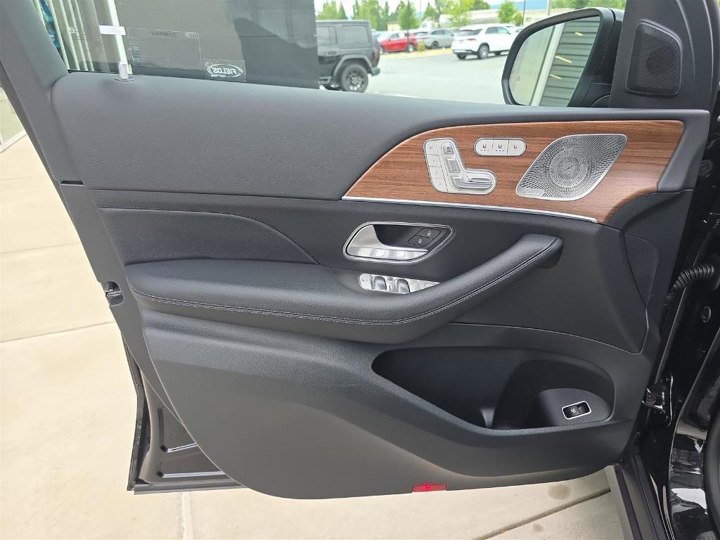 new 2026 Mercedes-Benz GLE 350 car, priced at $72,050