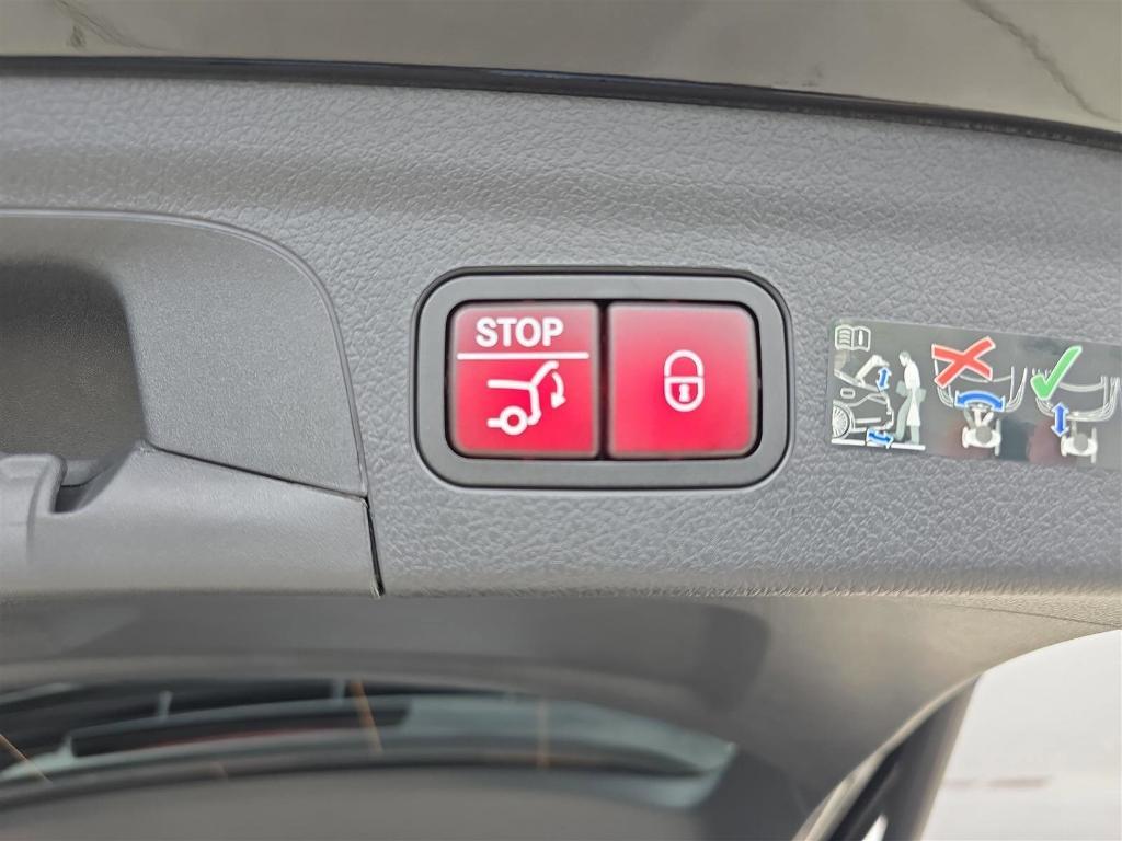 new 2026 Mercedes-Benz GLE 350 car, priced at $72,050