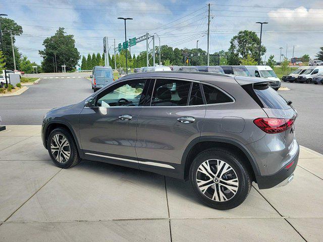 new 2025 Mercedes-Benz GLA 250 car, priced at $49,230