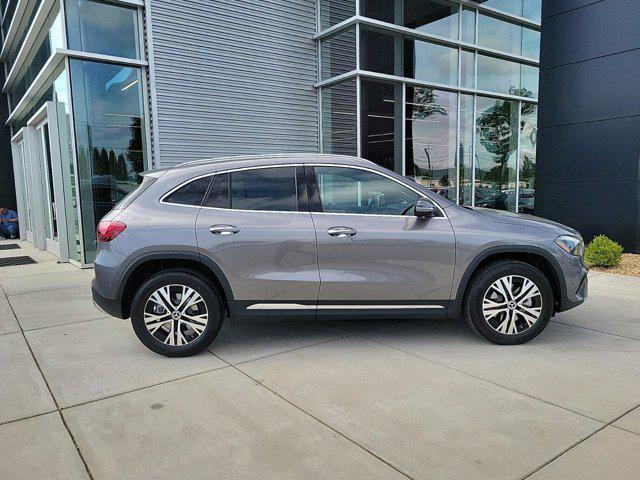 new 2025 Mercedes-Benz GLA 250 car, priced at $49,230