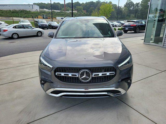 new 2025 Mercedes-Benz GLA 250 car, priced at $49,230