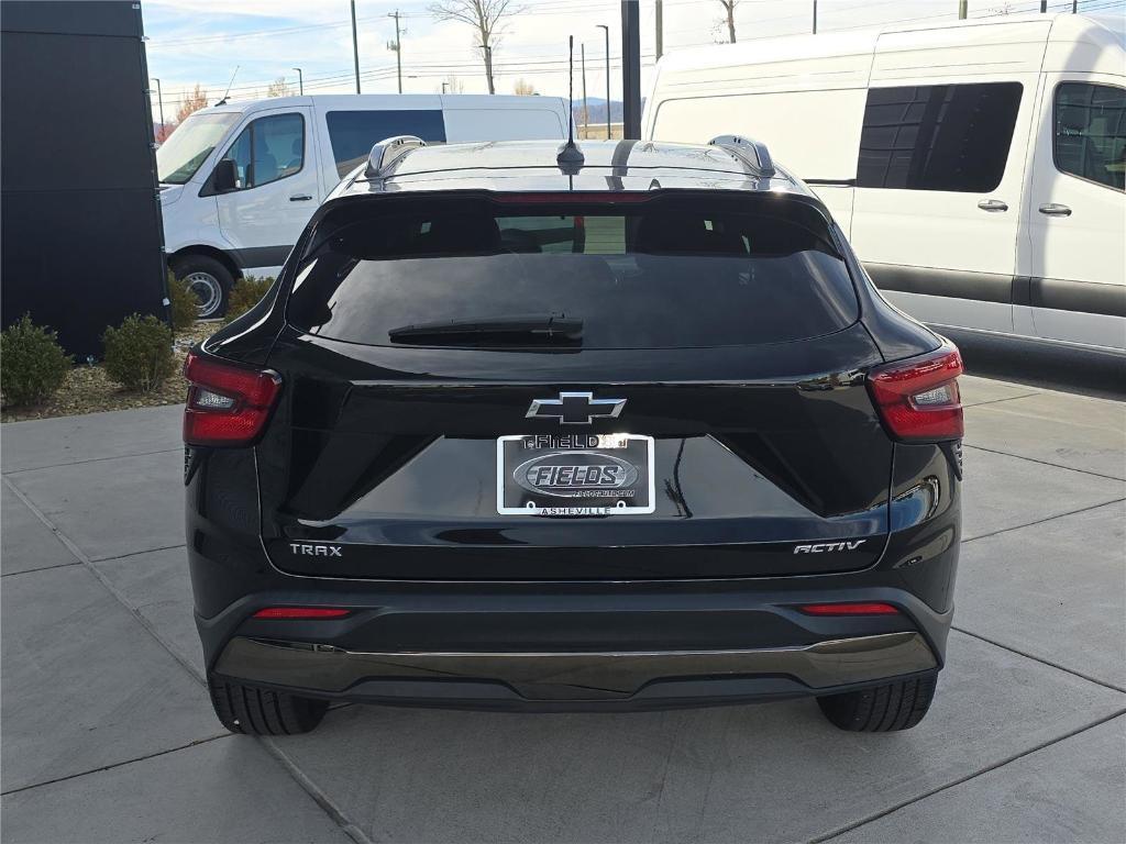 used 2024 Chevrolet Trax car, priced at $22,988