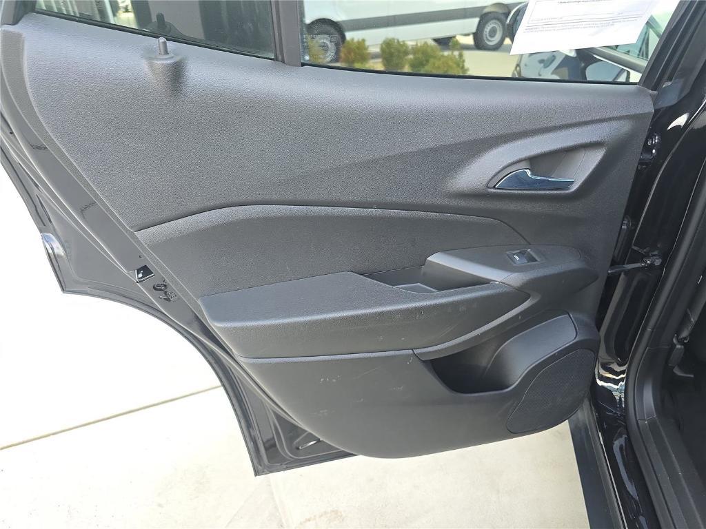 used 2024 Chevrolet Trax car, priced at $22,988