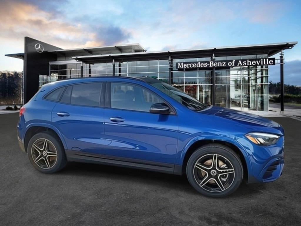 used 2025 Mercedes-Benz GLA 250 car, priced at $47,990