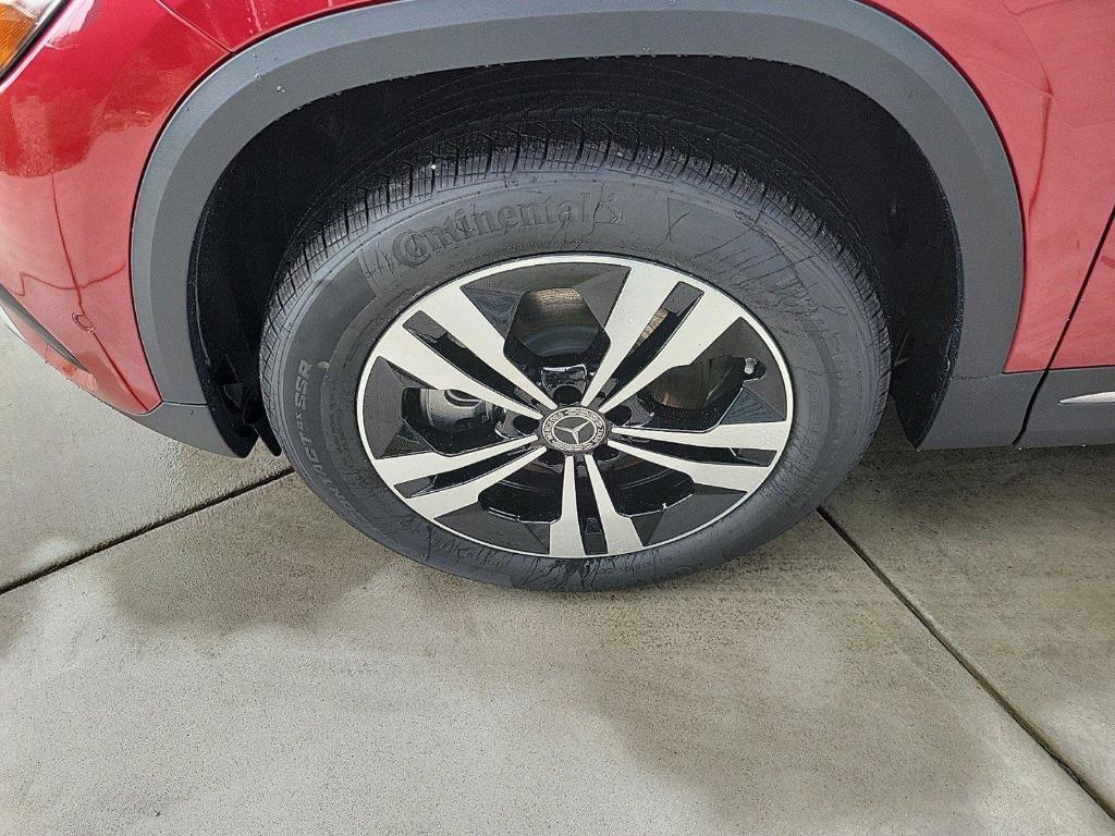 used 2025 Mercedes-Benz GLA 250 car, priced at $47,990