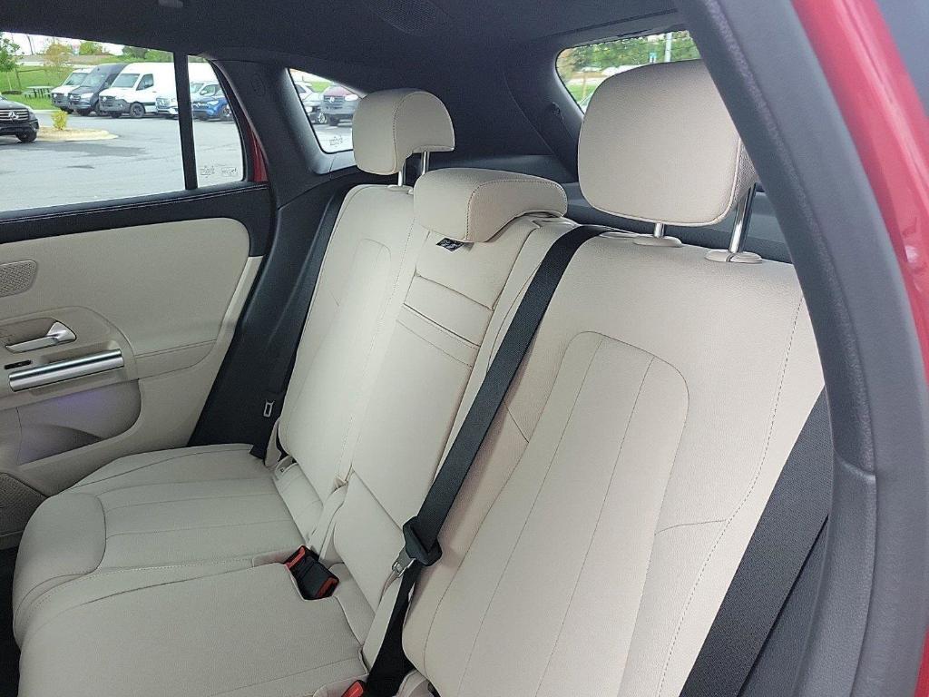 used 2025 Mercedes-Benz GLA 250 car, priced at $47,990