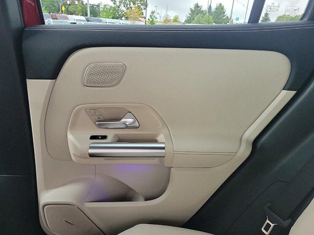 used 2025 Mercedes-Benz GLA 250 car, priced at $47,990