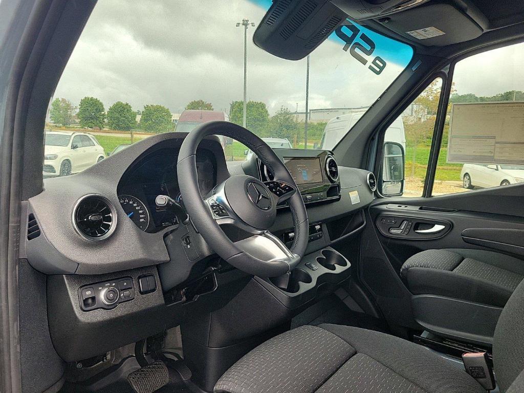 new 2024 Mercedes-Benz eSprinter 2500 car, priced at $88,046