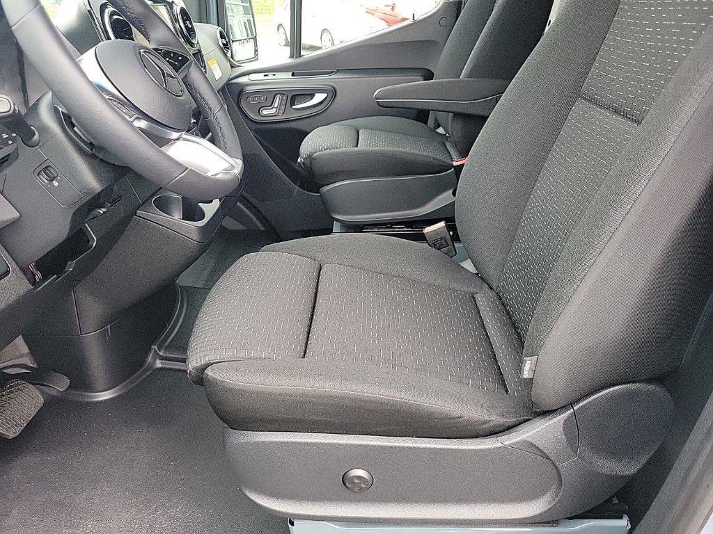 new 2024 Mercedes-Benz eSprinter 2500 car, priced at $88,046