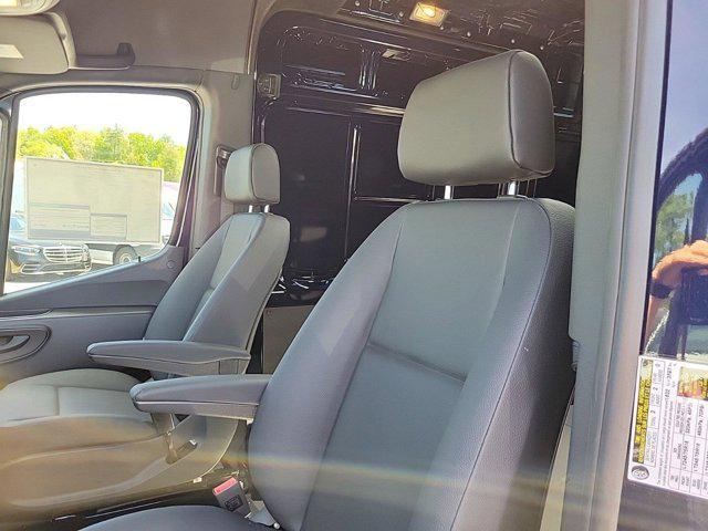 new 2024 Mercedes-Benz Sprinter 2500 car, priced at $70,213