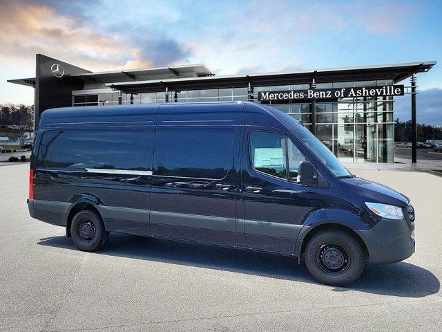 new 2024 Mercedes-Benz Sprinter 2500 car, priced at $70,213