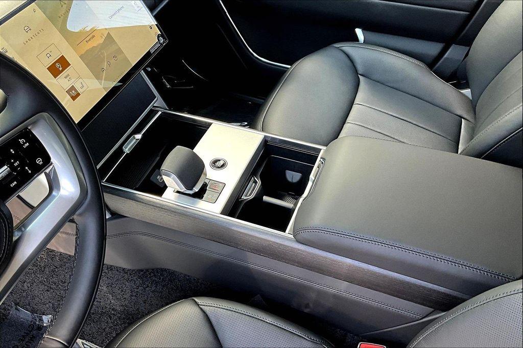 new 2025 Land Rover Range Rover car, priced at $138,685
