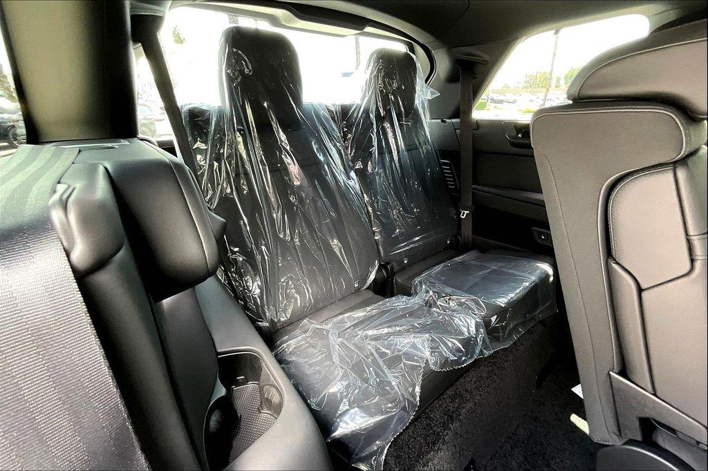 new 2025 Land Rover Range Rover car, priced at $156,400