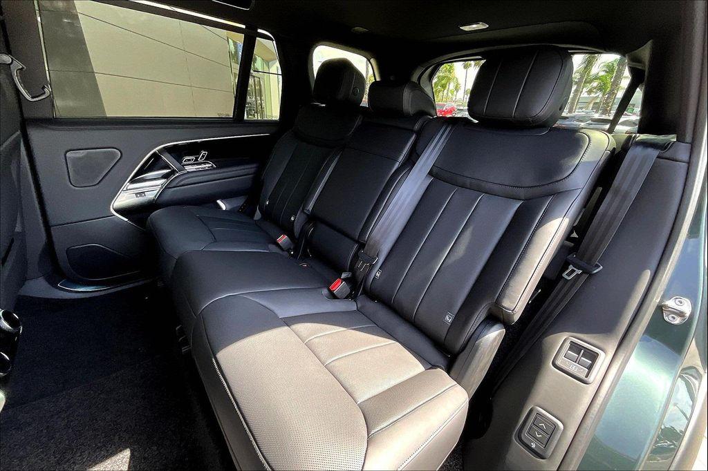new 2025 Land Rover Range Rover car, priced at $156,400