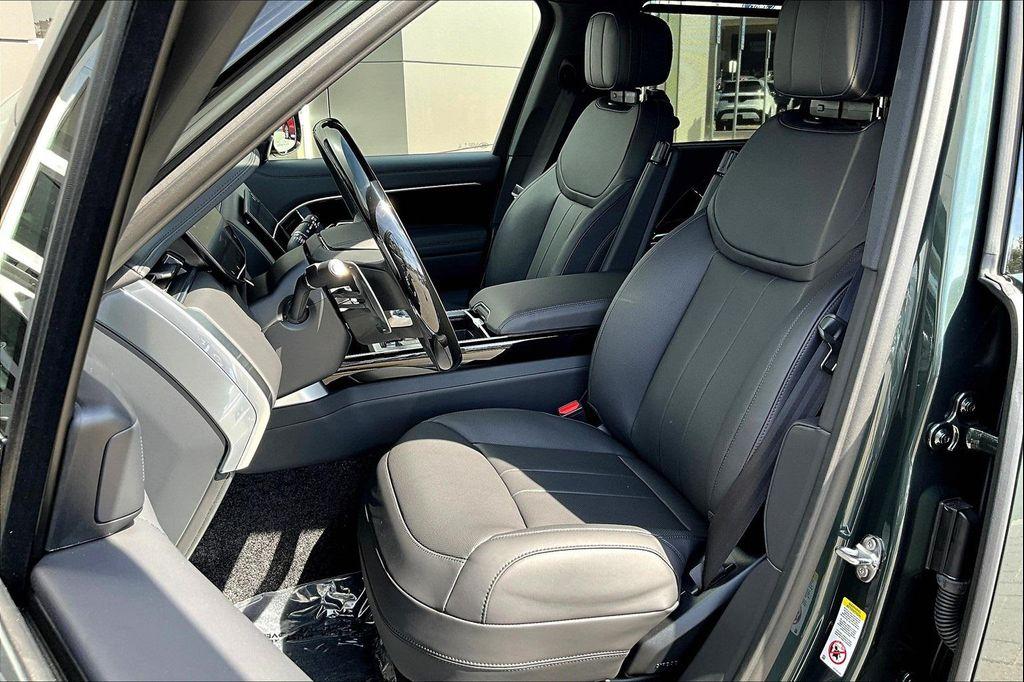 new 2025 Land Rover Range Rover car, priced at $156,400
