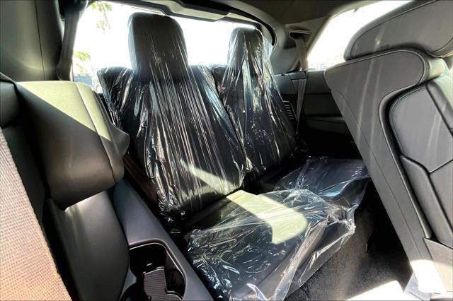 new 2025 Land Rover Range Rover car, priced at $151,680