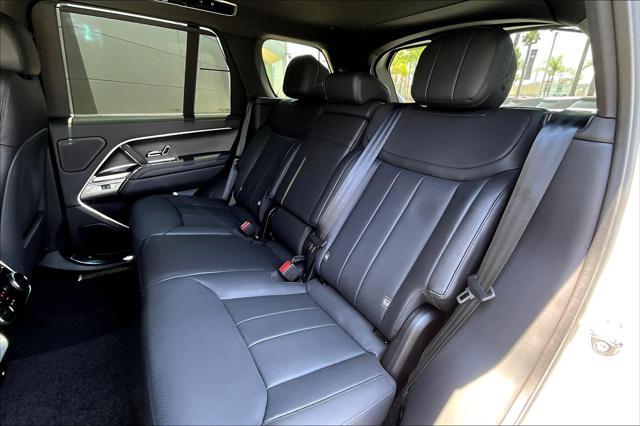 new 2025 Land Rover Range Rover car, priced at $143,650