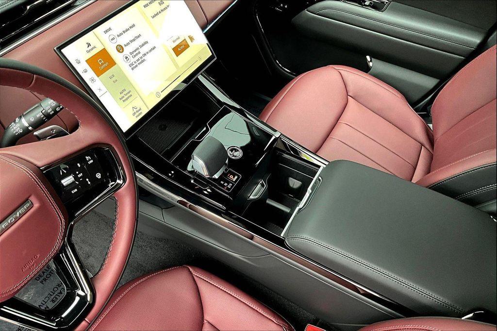 new 2025 Land Rover Range Rover Sport car, priced at $125,000