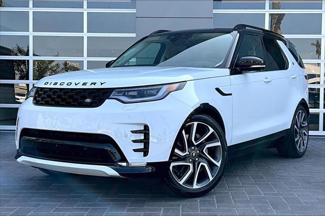 new 2025 Land Rover Discovery car, priced at $72,303