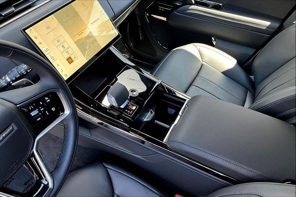 new 2025 Land Rover Range Rover Sport car, priced at $96,115