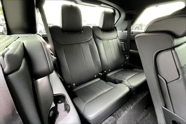 new 2025 Land Rover Range Rover car, priced at $159,100