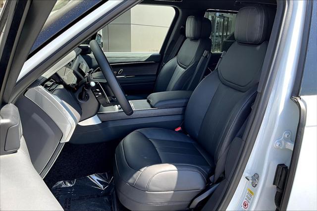 new 2025 Land Rover Range Rover car, priced at $152,995