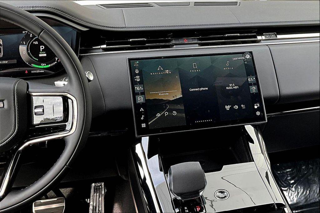 new 2025 Land Rover Range Rover Sport car, priced at $108,755