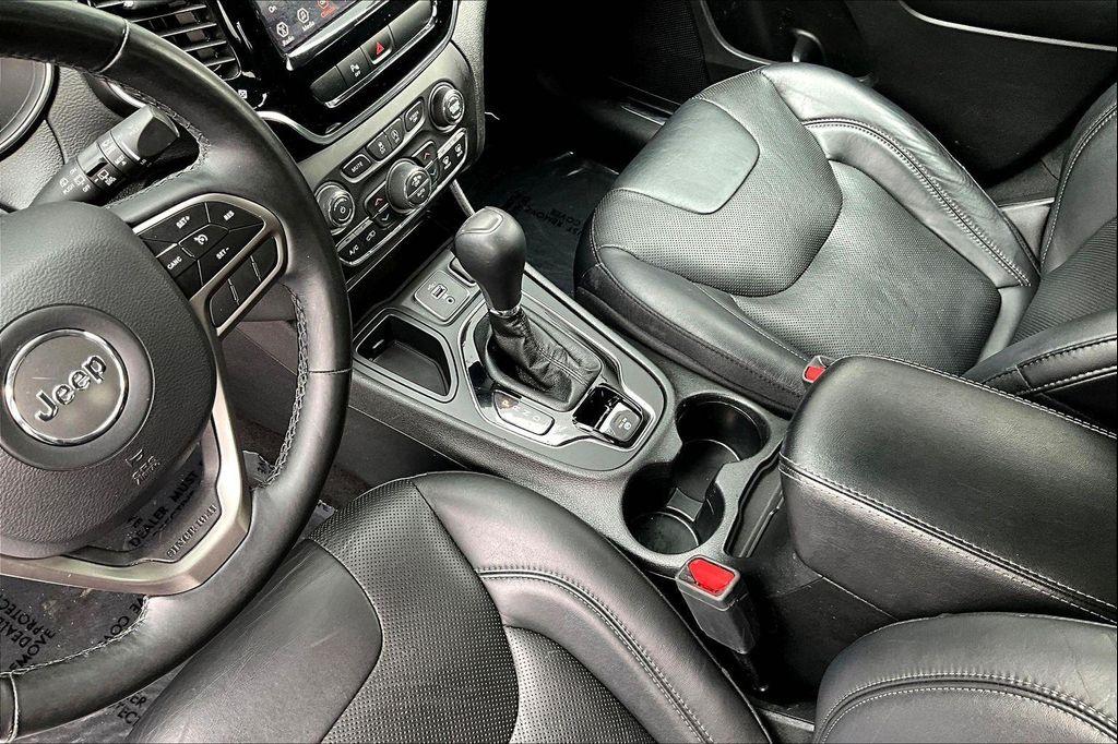 used 2019 Jeep Cherokee car, priced at $12,341