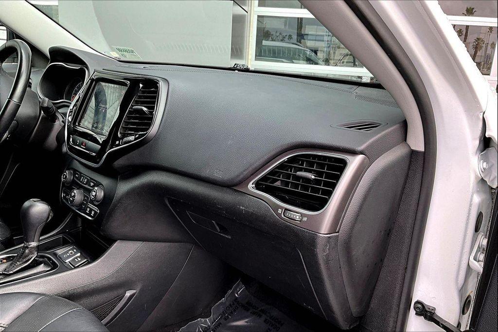 used 2019 Jeep Cherokee car, priced at $12,341