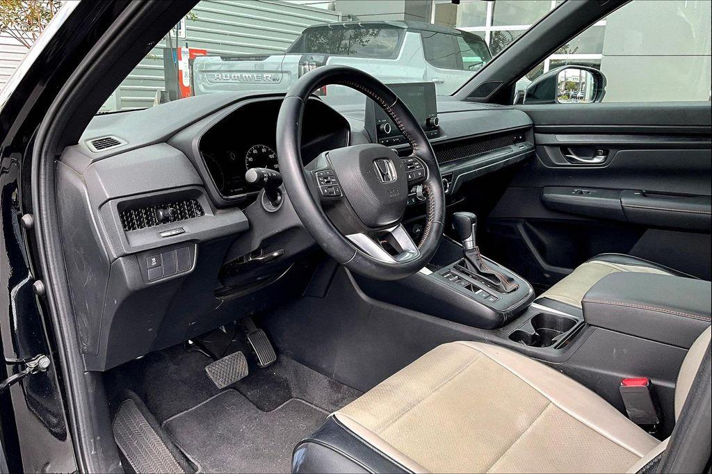 used 2025 Honda CR-V Hybrid car, priced at $32,951